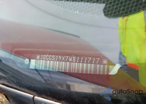 1998 Chevrolet S-10 Ls Fleetside z USA, uszkodzony, nr VIN 1GCCS19X7W8111717